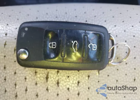 2016 Volkswagen Tiguan S from USA, damaged, VIN WVGAV7AX2GW032915